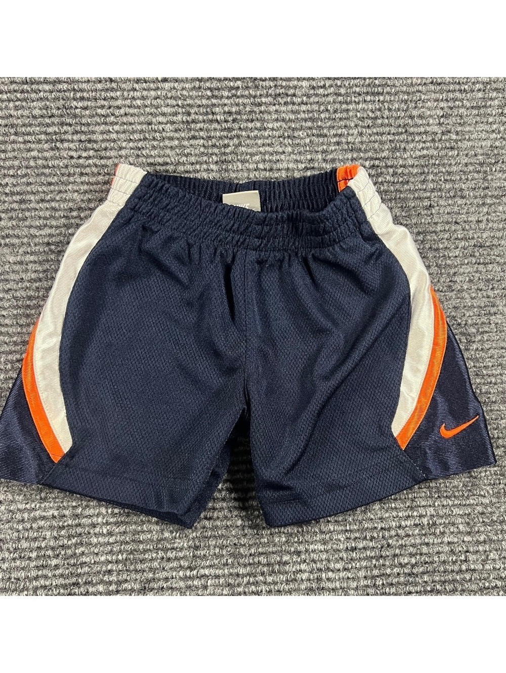 VTG Y2K 2000s Nike Toddler Boys Navy Blue and Orange Athletic Shorts Size 18M